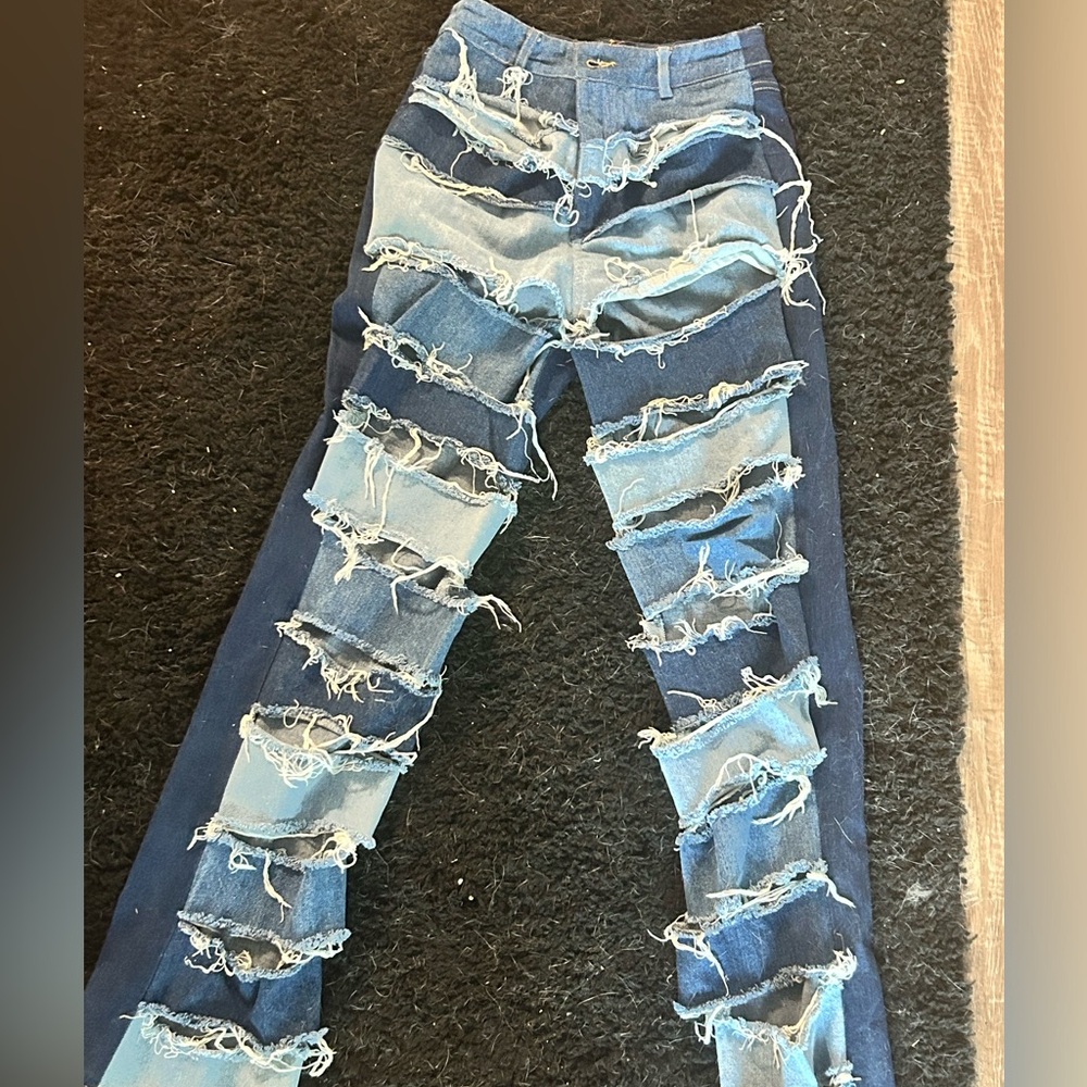 Fashion Nova jeans! Super stylish size M